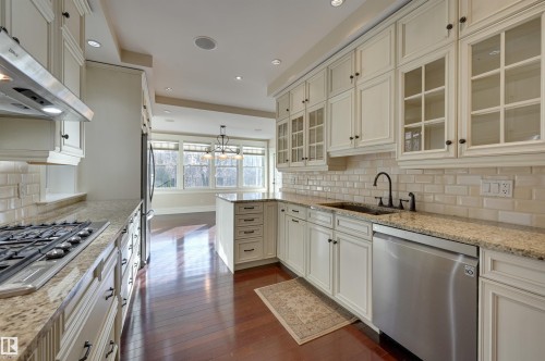 10317 Villa Avenue, Edmonton, AB - Indoor Photo Showing Kitchen With Double Sink With Upgraded Kitchen