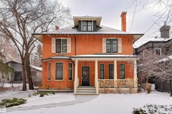 10317 VILLA Avenue  Edmonton, AB T5N 3T8