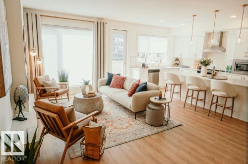 23 Gable Common, Spruce Grove, AB - Indoor Photo Showing Other Room