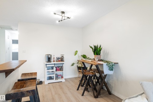 4134 51 Street, Gibbons, AB - Indoor