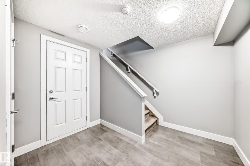 23 2922 Maple Way, Edmonton, AB - Indoor