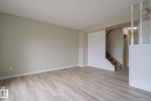 95 Wellington Crescent, Spruce Grove, AB - Indoor Photo Showing Other Room