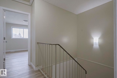 95 Wellington Crescent, Spruce Grove, AB - Indoor Photo Showing Other Room