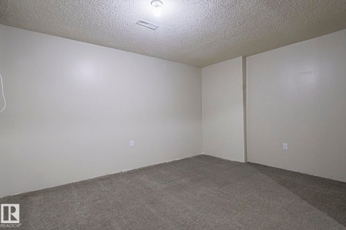 95 Wellington Crescent, Spruce Grove, AB - Indoor Photo Showing Other Room