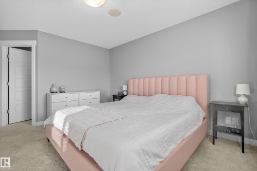 17032 43 Street, Edmonton, AB - Indoor Photo Showing Bedroom