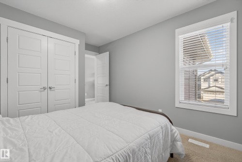 17032 43 Street, Edmonton, AB - Indoor Photo Showing Bedroom