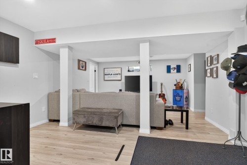 7224 158 Avenue, Edmonton, AB - Indoor