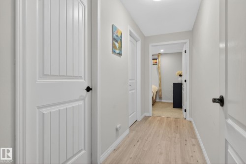 7224 158 Avenue, Edmonton, AB - Indoor Photo Showing Other Room