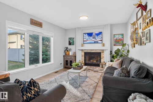 7224 158 Avenue, Edmonton, AB - Indoor Photo Showing Living Room With Fireplace