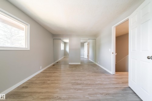 14075 30 Street, Edmonton, AB - Indoor Photo Showing Other Room
