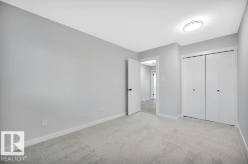 13618 27 Street Nw, Edmonton, AB - Indoor Photo Showing Other Room