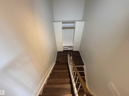 5979 40 Avenue, Edmonton, AB - Indoor Photo Showing Other Room