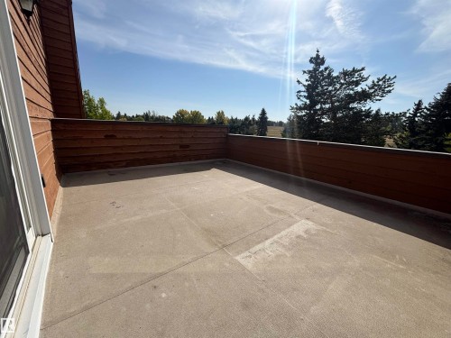 5979 40 Avenue, Edmonton, AB - Outdoor