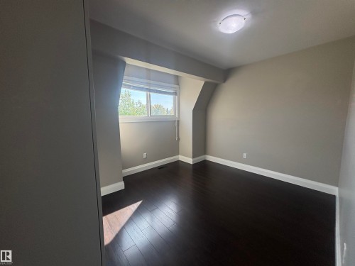 5979 40 Avenue, Edmonton, AB - Indoor Photo Showing Other Room