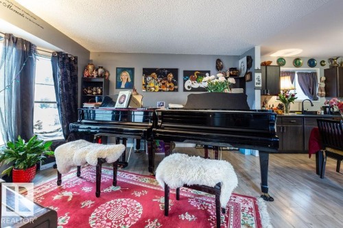 7232 183B Street, Edmonton, AB - Indoor