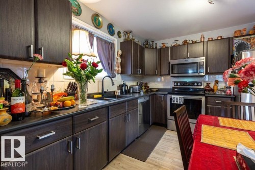 7232 183B Street, Edmonton, AB - Indoor Photo Showing Kitchen With Double Sink