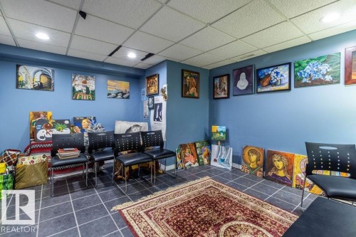 7232 183B Street, Edmonton, AB - Indoor Photo Showing Other Room