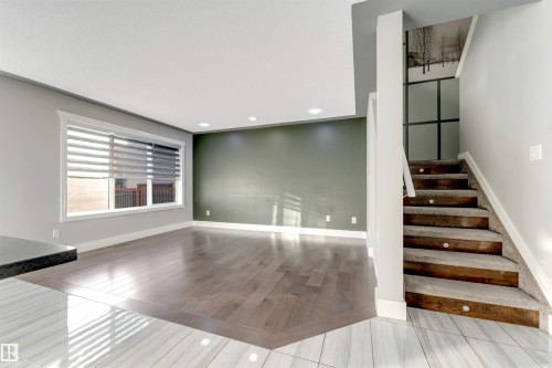 3363 16B Avenue, Edmonton, AB - Indoor Photo Showing Other Room