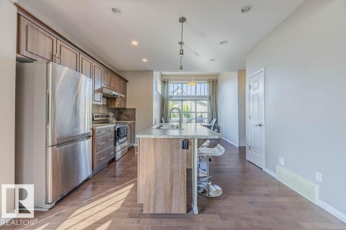 9840 220 Street, Edmonton, AB - Indoor Photo Showing Kitchen