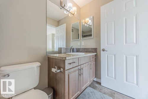 9840 220 Street, Edmonton, AB - Indoor Photo Showing Bathroom
