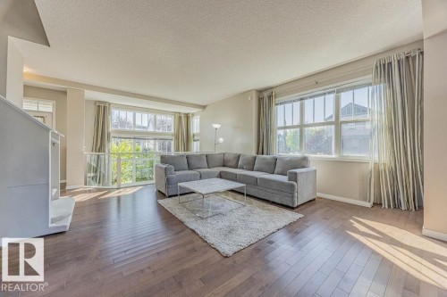 9840 220 Street, Edmonton, AB - Indoor Photo Showing Living Room