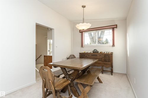 8204 163 Street, Edmonton, AB - Indoor Photo Showing Dining Room
