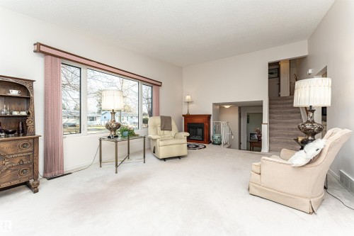 8204 163 Street, Edmonton, AB - Indoor