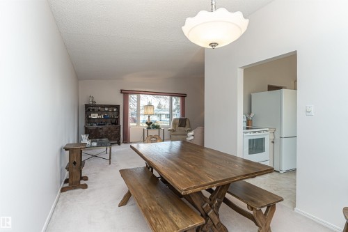 8204 163 Street, Edmonton, AB - Indoor Photo Showing Dining Room