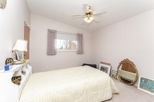 8204 163 Street, Edmonton, AB - Indoor Photo Showing Bedroom
