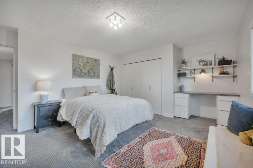 14112 59 Avenue, Edmonton, AB - Indoor Photo Showing Bedroom