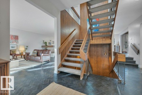 14112 59 Avenue, Edmonton, AB - Indoor Photo Showing Other Room