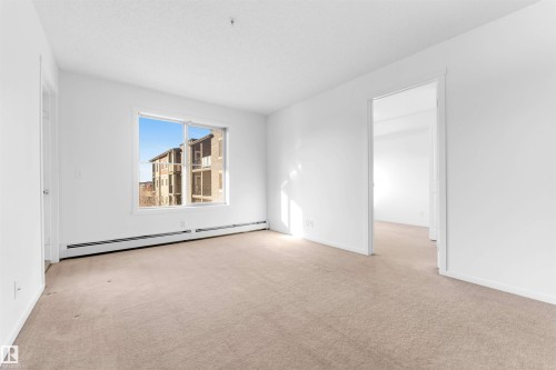 316 3211 James Mowatt Trail, Edmonton, AB - Indoor Photo Showing Other Room