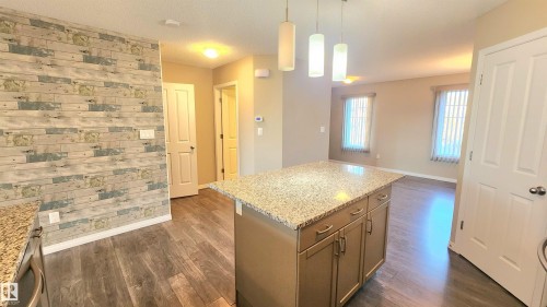 32 1030 Chappelle Boulevard, Edmonton, AB - Indoor