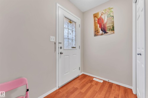 8 2503 24 Street, Edmonton, AB - Indoor Photo Showing Other Room