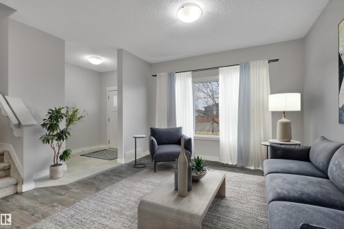 169 Robinson Drive, Leduc, AB - Indoor Photo Showing Living Room