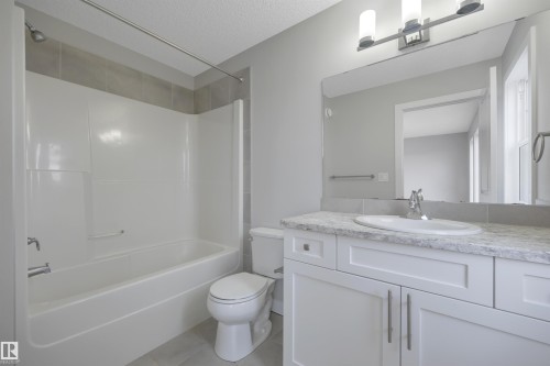 169 Robinson Drive, Leduc, AB - Indoor Photo Showing Bathroom