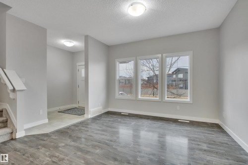169 Robinson Drive, Leduc, AB - Indoor Photo Showing Other Room