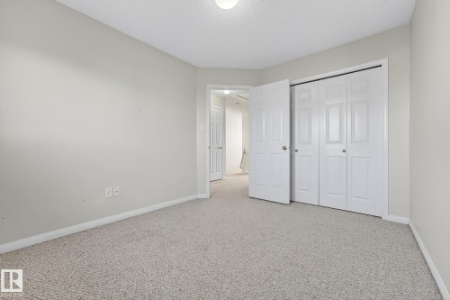 1094 Barnes Way, Edmonton, AB - Indoor Photo Showing Other Room