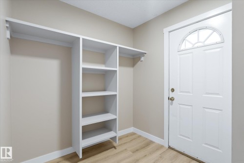 6510 184 Street, Edmonton, AB - Indoor