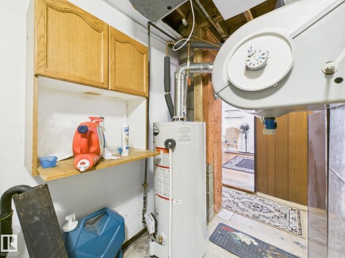 9917 159 Street, Edmonton, AB - Indoor