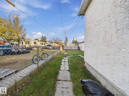 9917 159 Street, Edmonton, AB - Outdoor