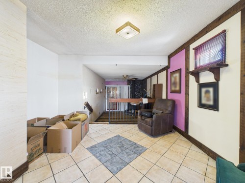 9917 159 Street, Edmonton, AB - Indoor Photo Showing Other Room