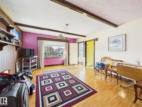 9917 159 Street, Edmonton, AB - Indoor