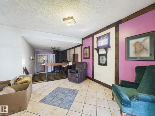 9917 159 Street, Edmonton, AB - Indoor