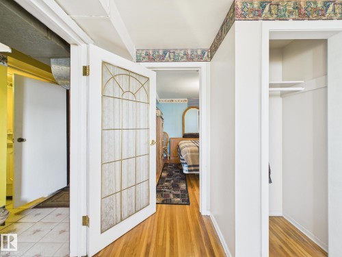 9917 159 Street, Edmonton, AB - Indoor Photo Showing Other Room