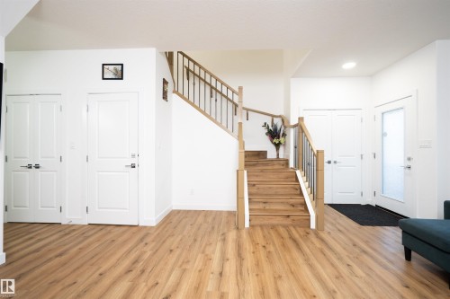 2126 209A Street, Edmonton, AB - Indoor Photo Showing Other Room