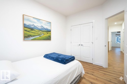 2126 209A Street, Edmonton, AB - Indoor Photo Showing Bedroom