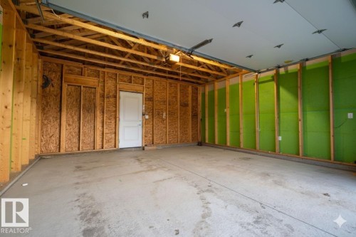 2126 209A Street, Edmonton, AB - Indoor Photo Showing Garage