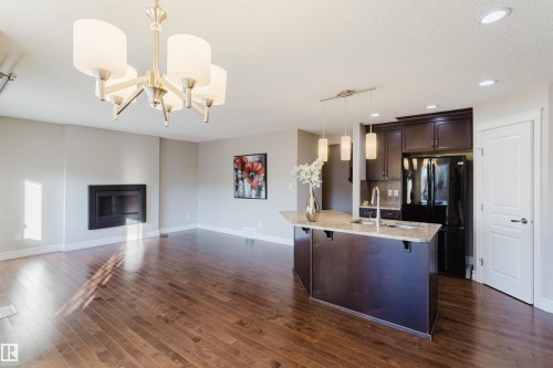 16730 122A Street, Edmonton, AB - Indoor Photo Showing Kitchen