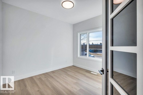 9907 68 Street, Edmonton, AB - Indoor Photo Showing Other Room